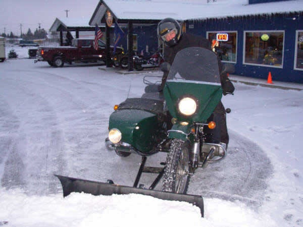 Мотоциклы, снег, зима...