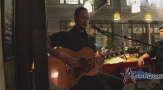 Matt Heafy - Live Acoustic Performance Restaurant (2012)