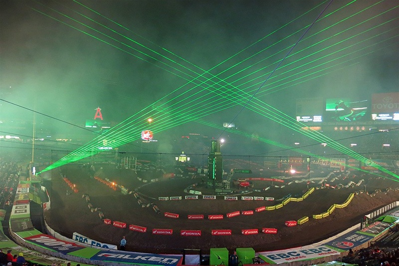 AMA Supercross 2013: Результаты первого этапа в Анахайме