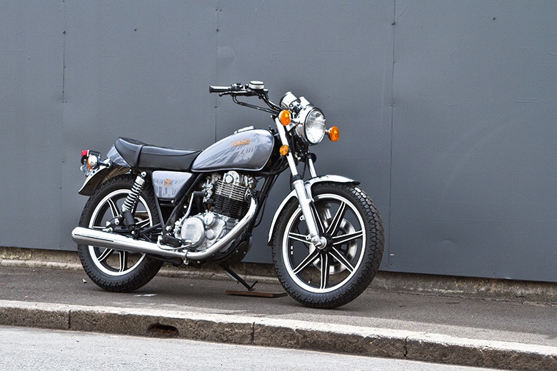 Новый классик Yamaha SR500 1980