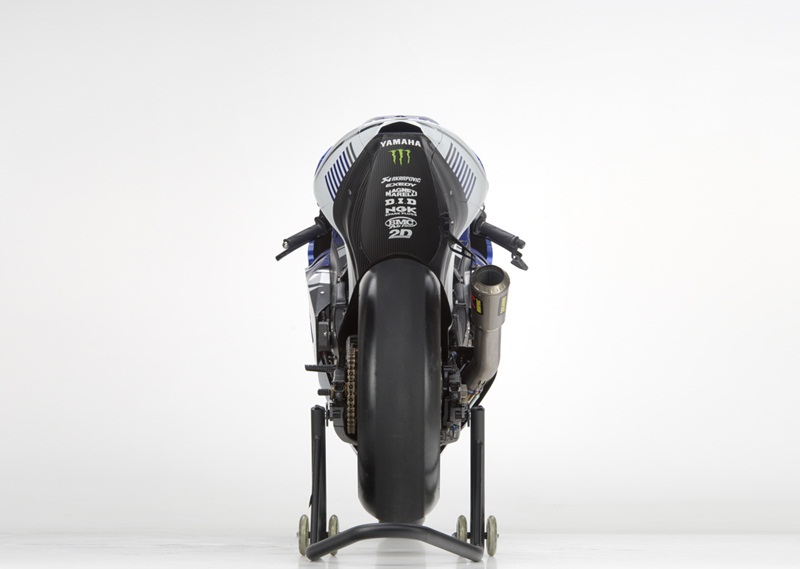 Дизайн мотоциклов Yamaha YZR-M1 2013 Валентино Росси и Хорхе Лоренцо