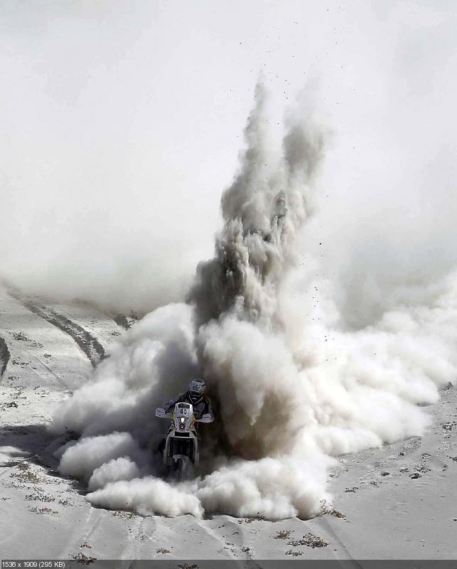 Песчаная пыль на ралли Дакар (Fesh Fesh)